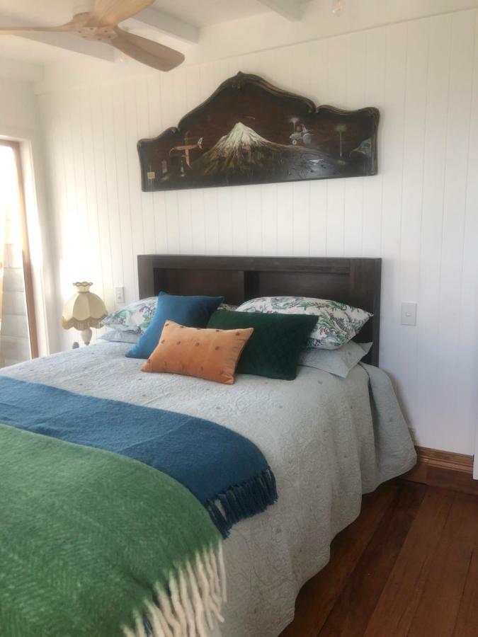 Little Church Bay Ню Плимут Екстериор снимка
